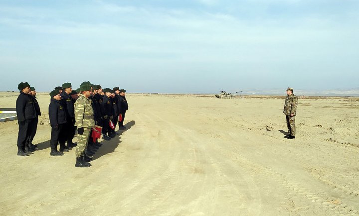 Azərbaycan Ordusunun tank bölmələrində döyüş hazırlığı yoxlanıb