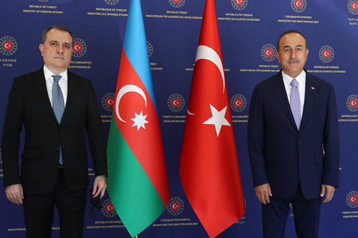 Çavuşoğlu və Ceyhun Bayramov regional məsələləri müzakirə etdilər