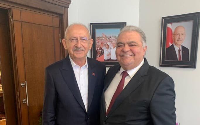 Turqut Özalın oğlu Kılıçdaroğlunu dəstəklədi