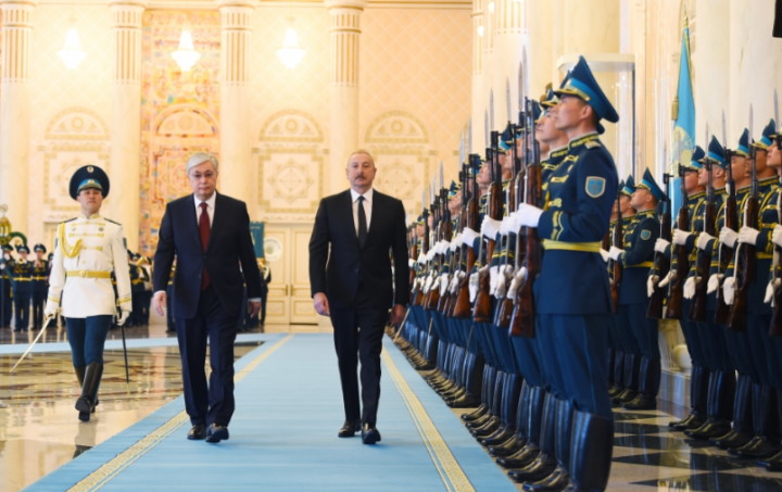Prezidentin Qazaxıstan səfərinin pərdəarxası -