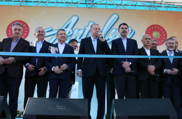 Ərdoğan yeni komanda yığır  –