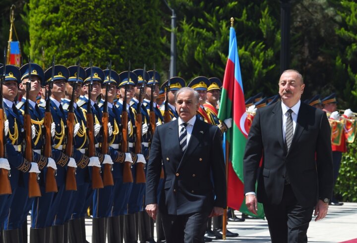 Pakistanın Baş nazirinin rəsmi qarşılanma mərasimi olub -