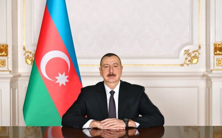 İlham Əliyev Böyük Britaniya Kralını təbrik edib