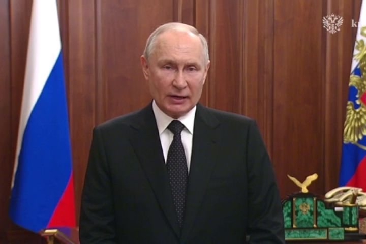 Putin xalqa müraciət etdi -