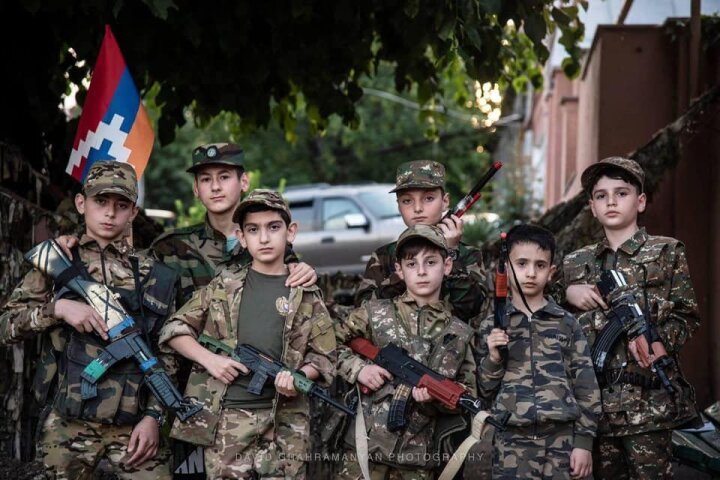 Erməni uşaqları Qarabağda hərbi fəaliyyətə cəlb edilir -