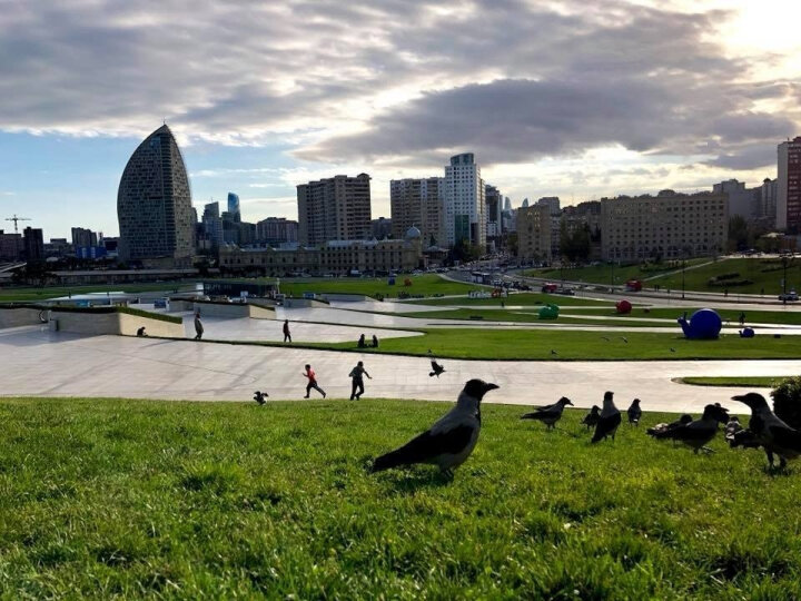 Sabah Bakıda hava yağmursuz olacaq