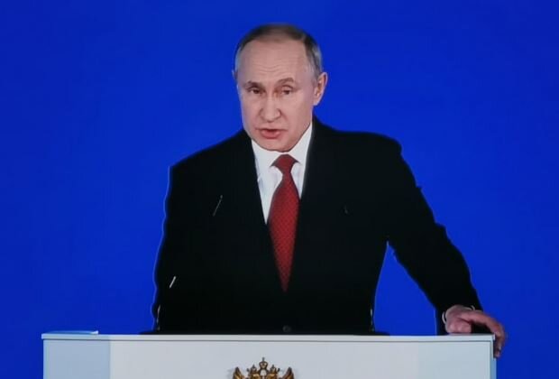 Putin Təhlükəsizlik Şurasının operativ müşavirəsini keçirib