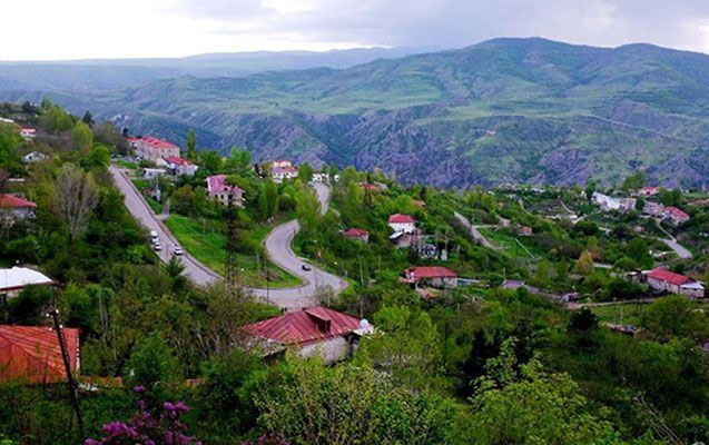 Fransa Aİ ölkələri diplomatlarının Laçında bayram tədbirində iştirakını əngəlləməyə cəhd edib -