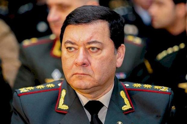 Müdafiə Nazirliyinin həbsdə olan idarə rəisinin məhkəməsi: