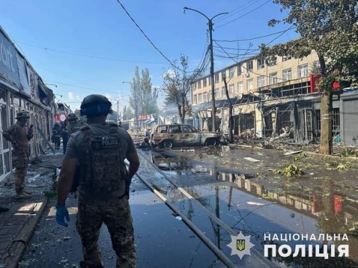Donetsk vilayətinin Konstantinovka şəhərindəki bazar raketlə vuruldu:
