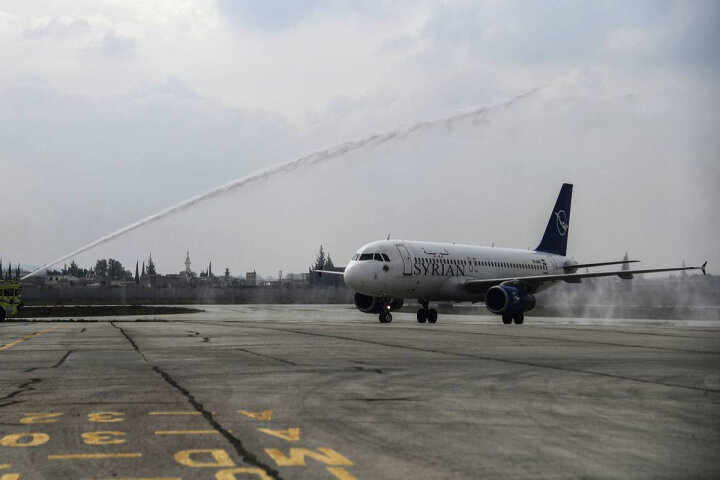 İsrail Dəməşq və Hələb aeroportlarını yenə vurdu