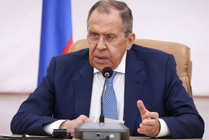 Sergey Lavrov: Qərb Rusiyaya qarşı Ermənistanla  dost olmaq istəyir