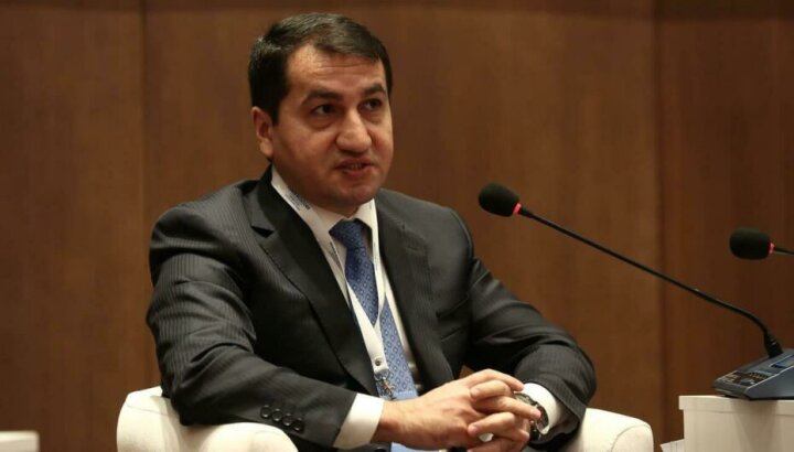 Hikmət Hacıyev: "Ermənistan anlamalıdır ki, barışın kökləri Vaşinqtonda yox, regiondadır"