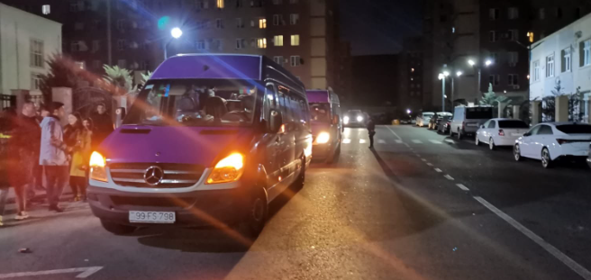 Laçının daha 63 sakini doğma yurda yola salındı Laçının daha 63 sakini doğma yurda yola salındı