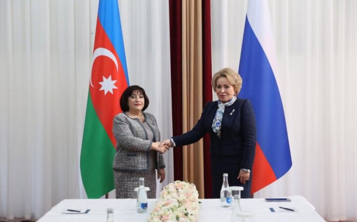 Sahibə Qafarova Valentina Matviyenko ilə ikitərəfli və çoxtərəfli formatlarda əməkdaşlığı müzakirə edib