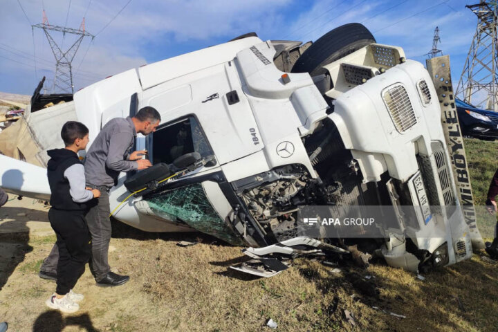 Naxçıvanda Türkiyə vətəndaşının idarə etdiyi TIR aşıb