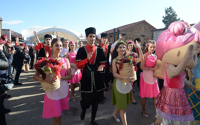 Şamaxıda İkinci Üzüm və Şərab Festivalı keçirilib -