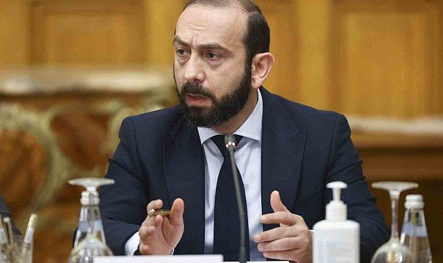 Ararat Mirzoyan: Sülh müqaviləsinə xəritələrlə bağlı bənd əlavə edilə bilər