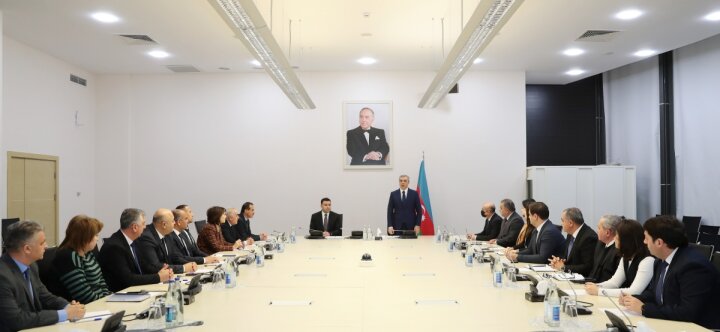 Dənizkənarı Bulvar İdarəsinin yeni sədri kollektivə təqdim olunub Dənizkənarı Bulvar İdarəsinin yeni sədri kollektivə təqdim olunub