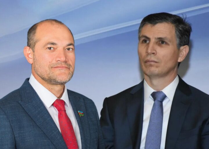 Prezidentliyə namizədliyi irəli sürülmüş daha 2 nəfərin imza vərəqələri MSK-ya təqdim olundu