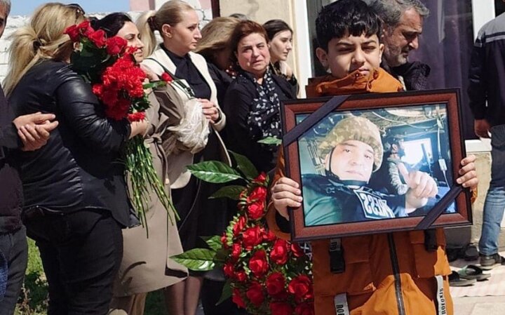 Ukraynada vəfat edən jurnalist İdrak Camalbəyli dəfn olunub