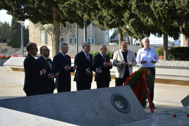 Nobel mükafatçısı Aziz Sancar Azərbaycana gəlib -