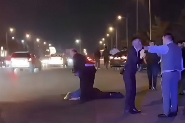 Bakıda toydan çıxan qadınları maşın vurub, ölən var