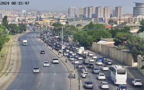 Bakının bəzi yollarında sıxlıq var