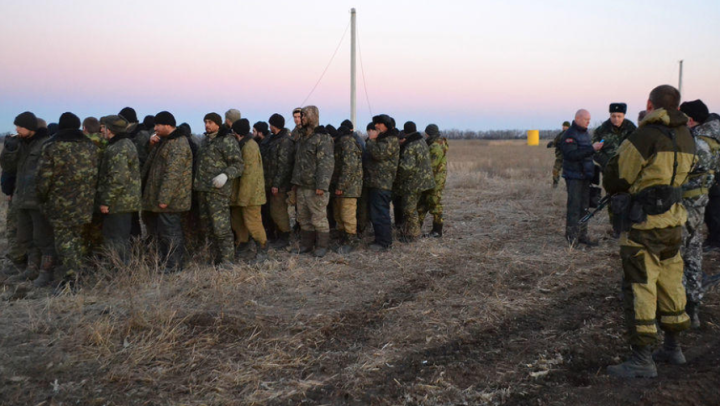 Kurskda Ukrayna hərbçiləri ruslara təslim oldu