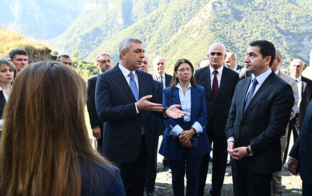 Samir Nuriyev Əlaqələndirmə Qərargahının növbəti iclasını Kəlbəcər şəhərində keçirdi -