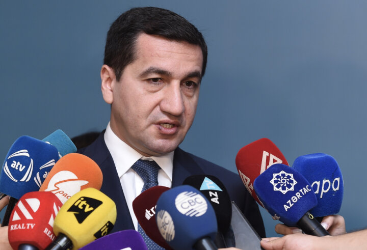 Hikmət Hacıyev: Fransa Ermənistanın silahlandırılmasının arxasında duran əsas qüvvələrdəndir