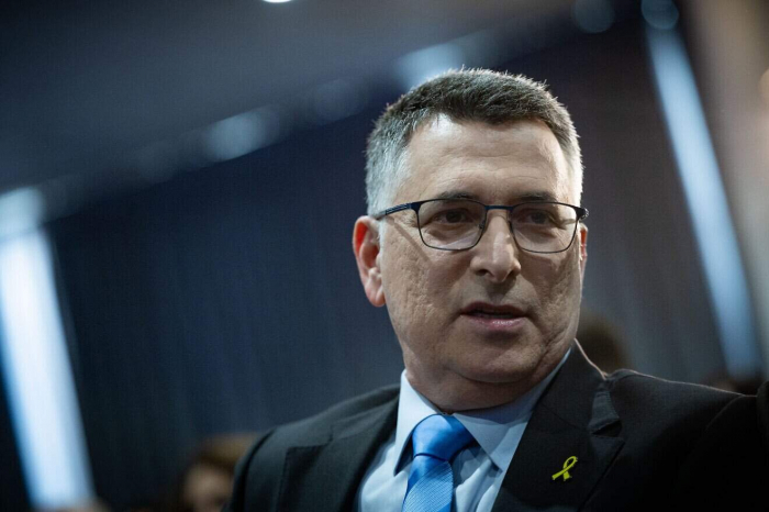İsrailin XİN rəhbəri 15 il sonra Tokioya gedib