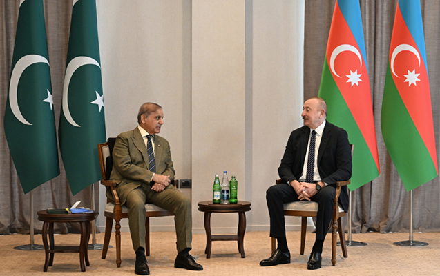 Laçında İlham Əliyevin Pakistanın Baş naziri ilə məhdud tərkibdə görüşü keçirilib -