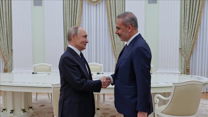 Putin Türkiyənin XİN rəhbərini qəbul etdi –