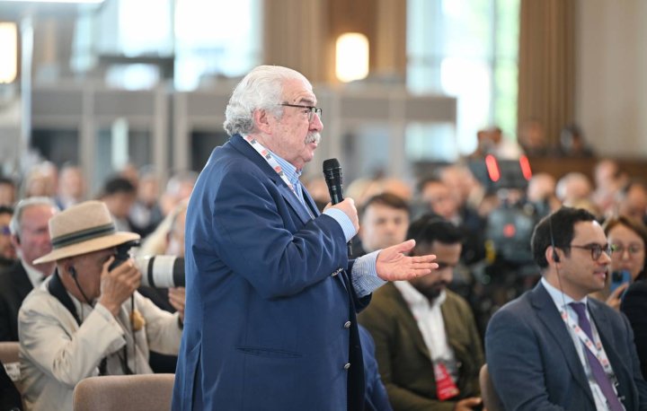 İşdən çıxarılan Qusman Xankəndidə