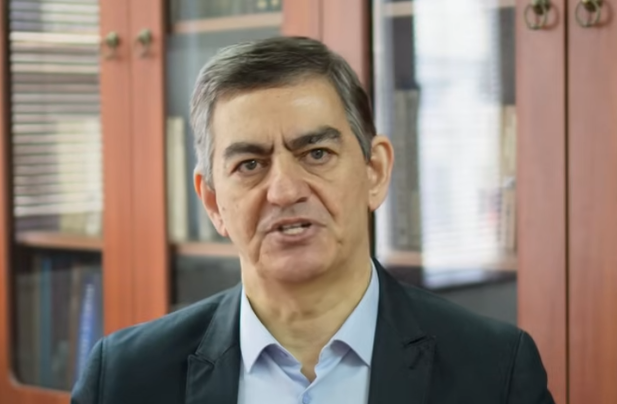 ƏLİ KƏRİİMLİNİN STRİPTİZ BORUSU VƏ...