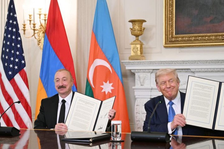 BAKININ VAŞİNQTON TRİUMFU: