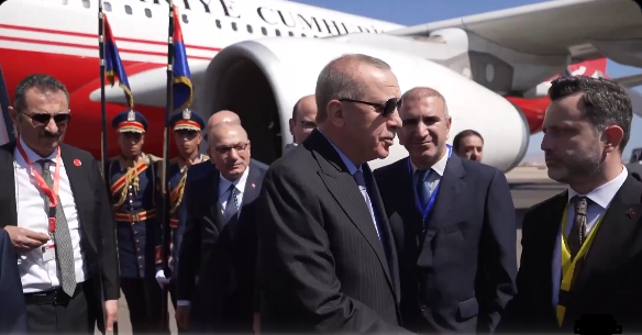 Ərdoğanın Misir səfərində gərgin anlar: