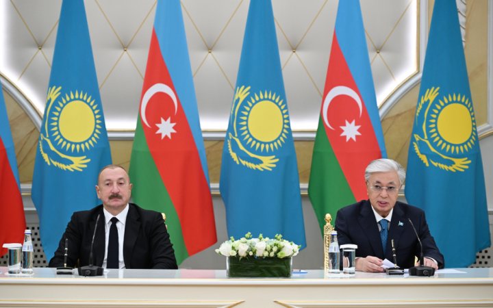 Azərbaycan və Qazaxıstan prezidentləri Astanada mətbuata
