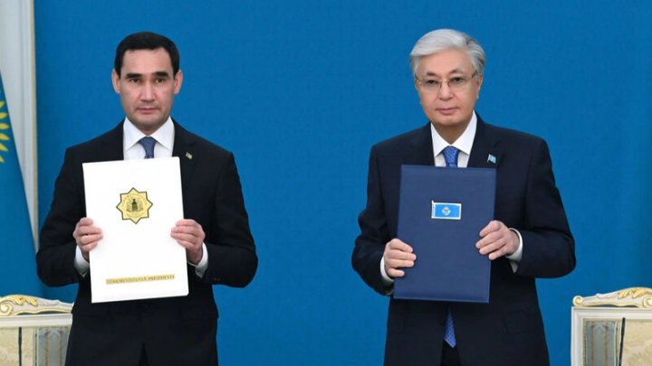 Qazaxıstanla Türkmənistan arasında 11 müqavilə imzalanıb