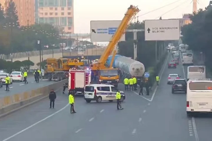 Binəqədidə yol qəzası -