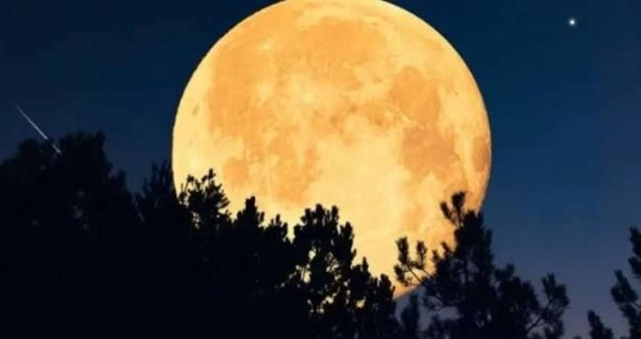 Super Ay hadisəsi başlayıb
