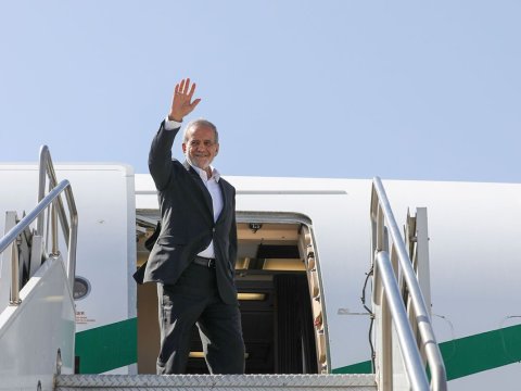 İran Prezidenti Qazaxıstana gedəcək