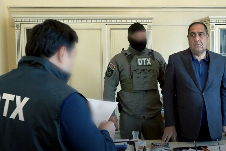 Balakənin sabiq icra başçısı rüşvəti necə yığırmış? -