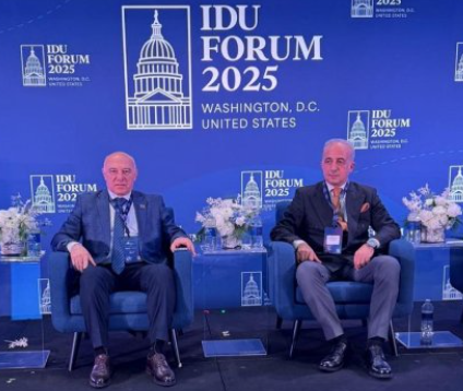 AMİP rəhbərliyi ABŞ-da keçirilən Beynəlxalq forumda iştirak edir –