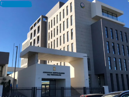 Sabiq vergi müfəttişi 395 min manatlıq dələduzluqda ittiham olunur