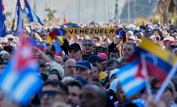 Dünyada ABŞ-a qarşı etirazlar keçirilir