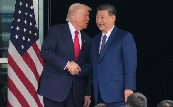 Tramp Çin lideri ilə Tayvana silah tədarükünü müzakirə edib