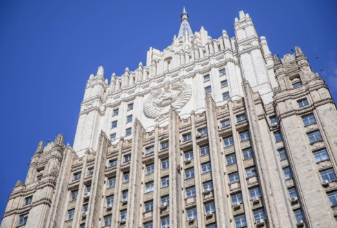 Rusiya XİN-dən İranın rəqiblərinə sərt mesaj: