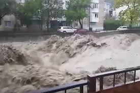 Mahaçqalada güclü daşqın: